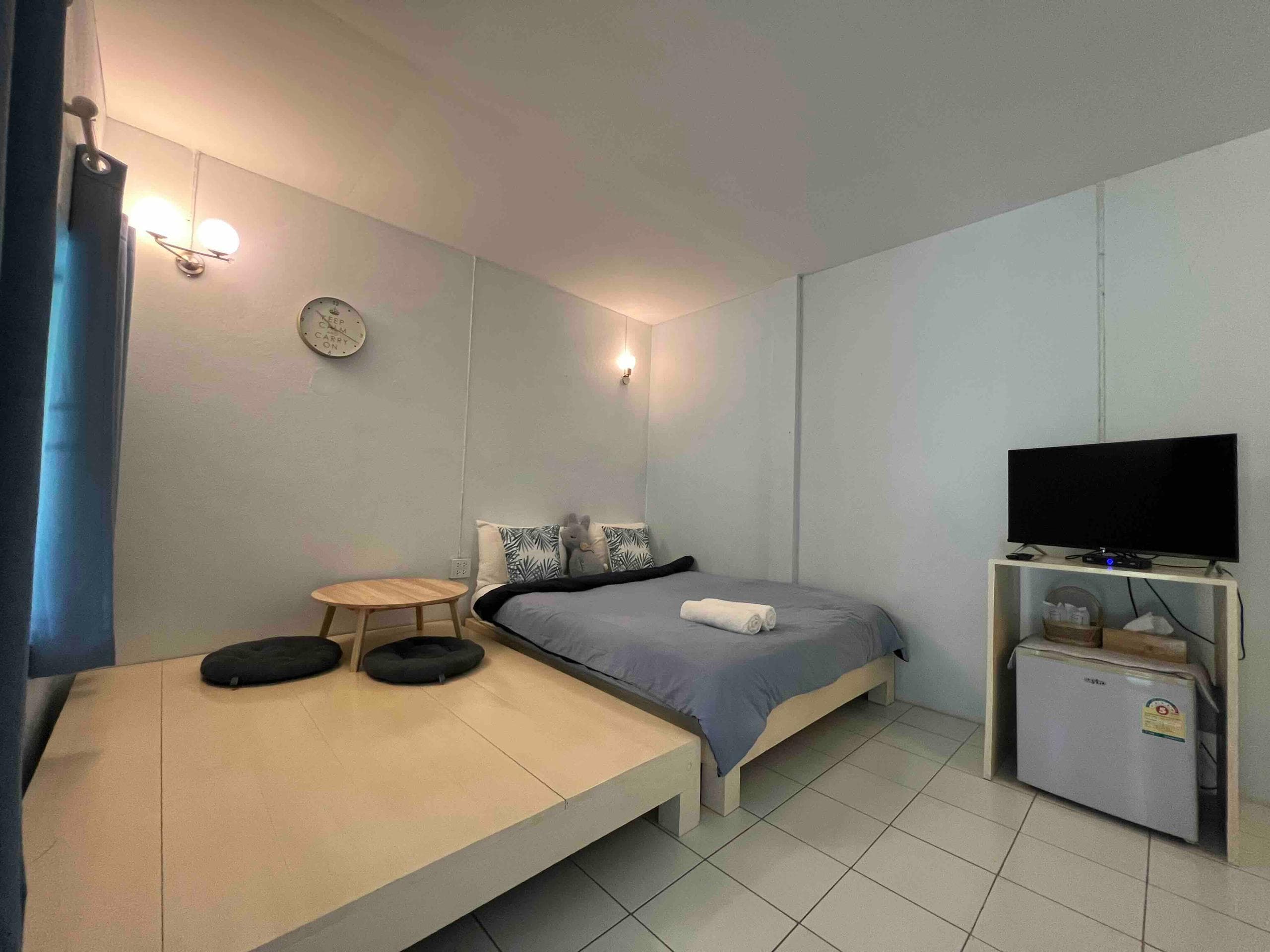 ห้องบัวฟ้า บ้านสวนสายสมร ที่พักนครนายก